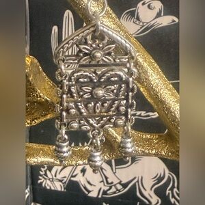 Beautiful 19” Brighton Necklace
Vintage